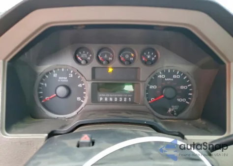 2008 Ford F550 Super Duty z USA, uszkodzony, nr VIN 1FDAF57R48EA56747